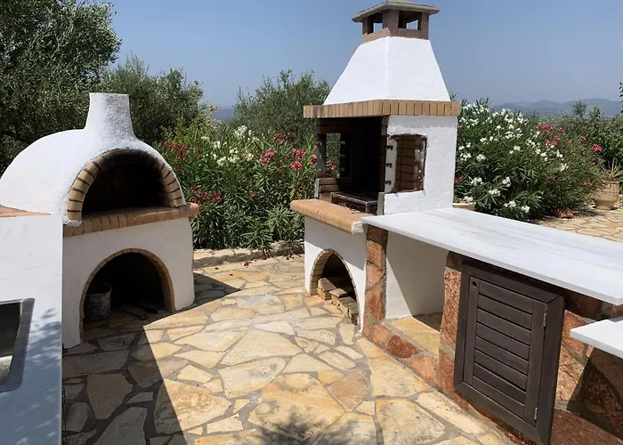 Olive Garden Kyparissia